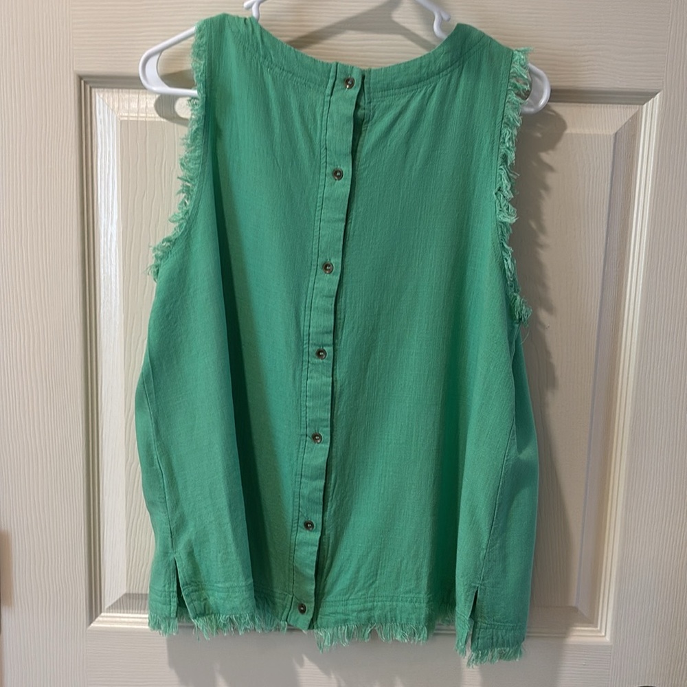 🦀Umgee Green Top - Picture 4 of 4